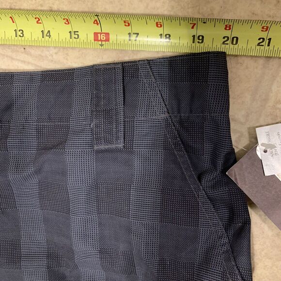 Rugged Exposure Mens Size XXL Outdoors Coated Water Resistant Grey Cargo Shorts - Picture 2 of 7